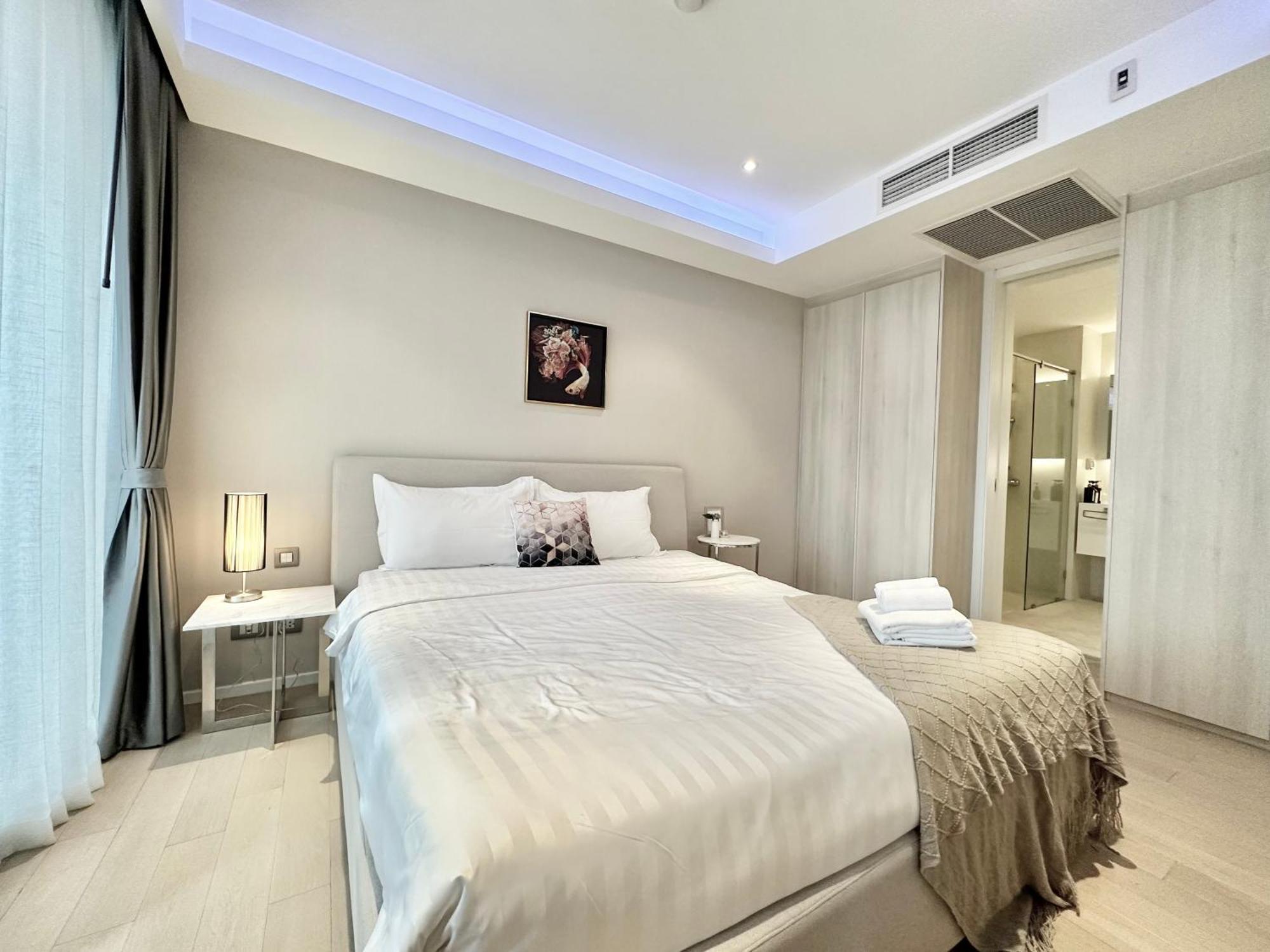Appartement Sukhumvit 11#Luxury#Pool#Gym#Bts Nana&Mrt Sukhumvit#1Br#Max4Ppl à Bangkok Extérieur photo