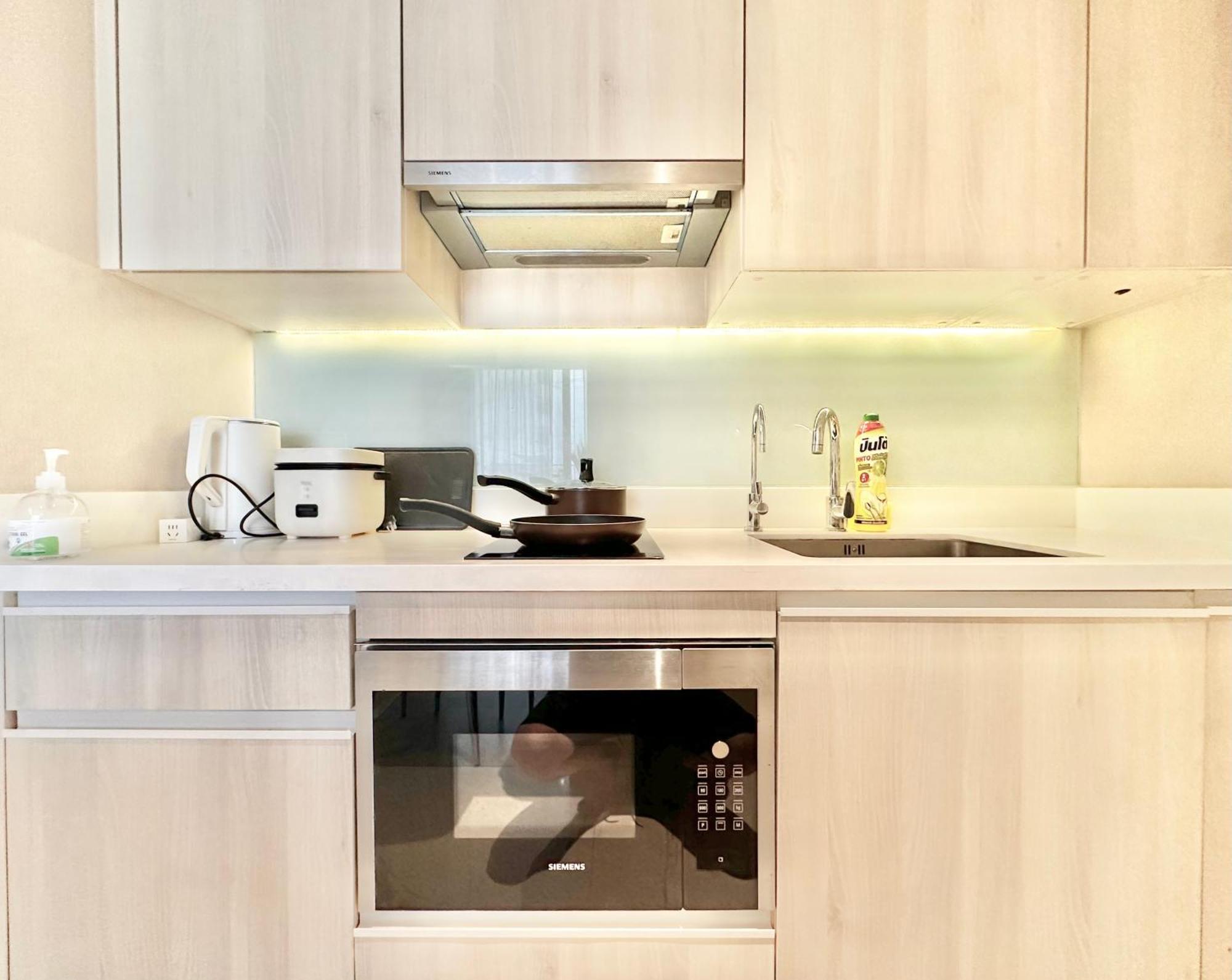 Appartement Sukhumvit 11#Luxury#Pool#Gym#Bts Nana&Mrt Sukhumvit#1Br#Max4Ppl à Bangkok Extérieur photo