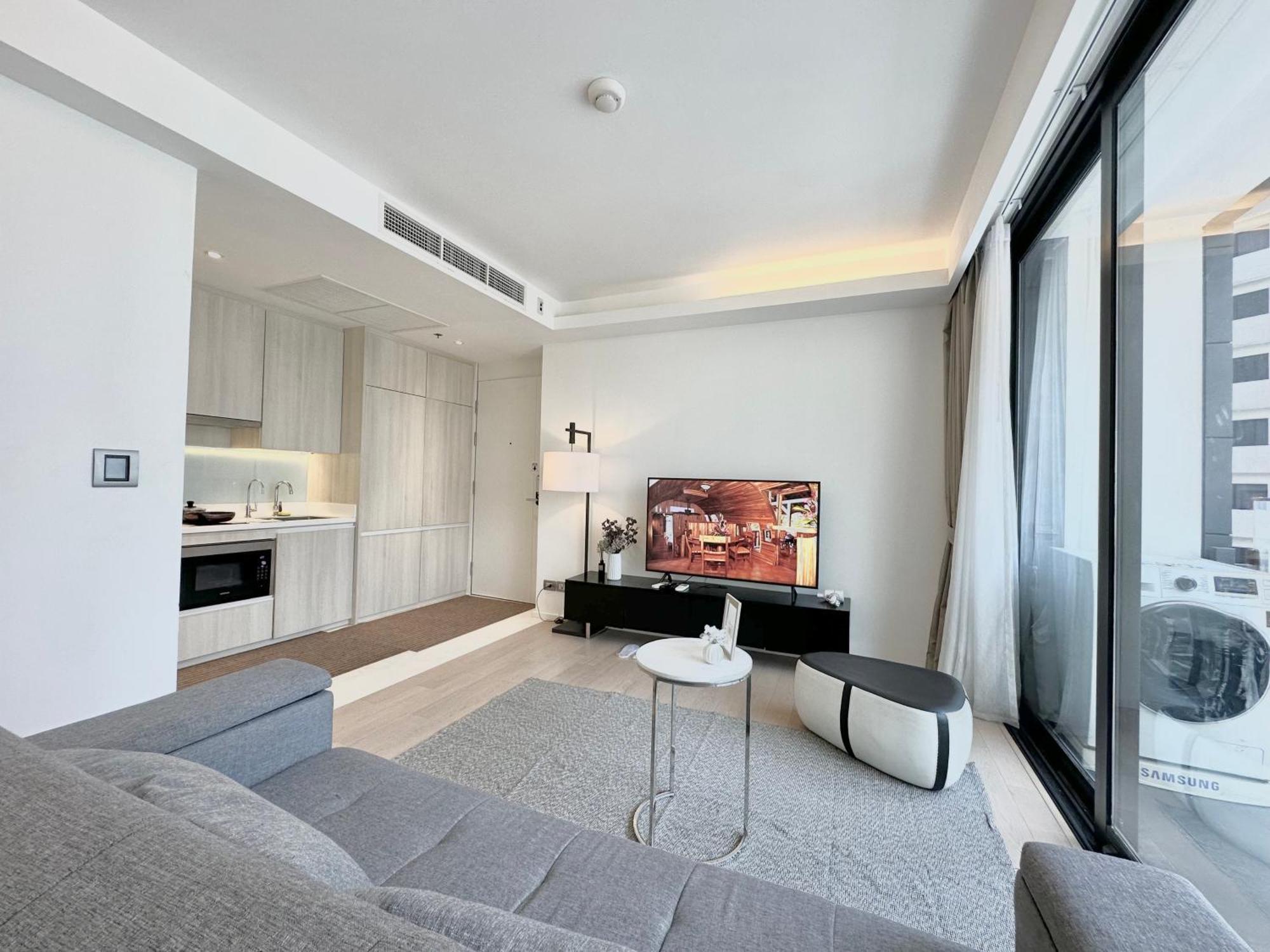 Appartement Sukhumvit 11#Luxury#Pool#Gym#Bts Nana&Mrt Sukhumvit#1Br#Max4Ppl à Bangkok Extérieur photo