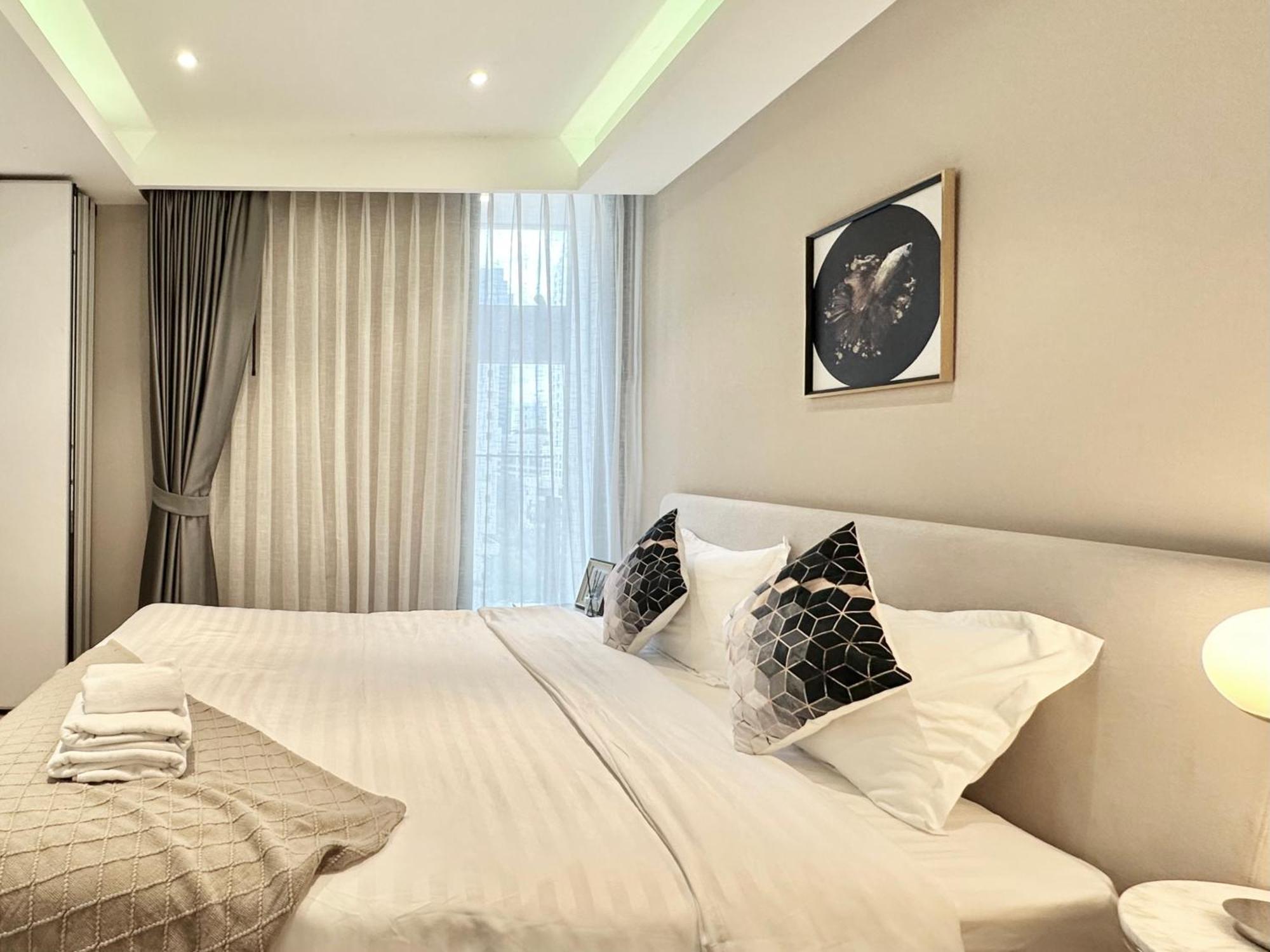 Appartement Sukhumvit 11#Luxury#Pool#Gym#Bts Nana&Mrt Sukhumvit#1Br#Max4Ppl à Bangkok Extérieur photo