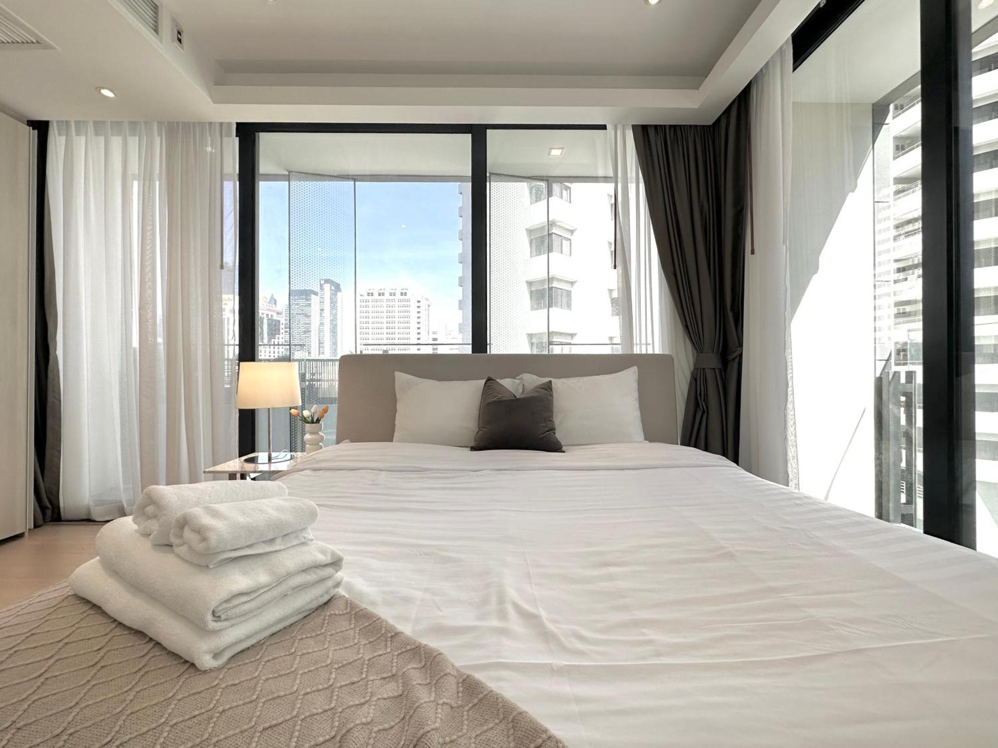 Appartement Sukhumvit 11#Luxury#Pool#Gym#Bts Nana&Mrt Sukhumvit#1Br#Max4Ppl à Bangkok Extérieur photo